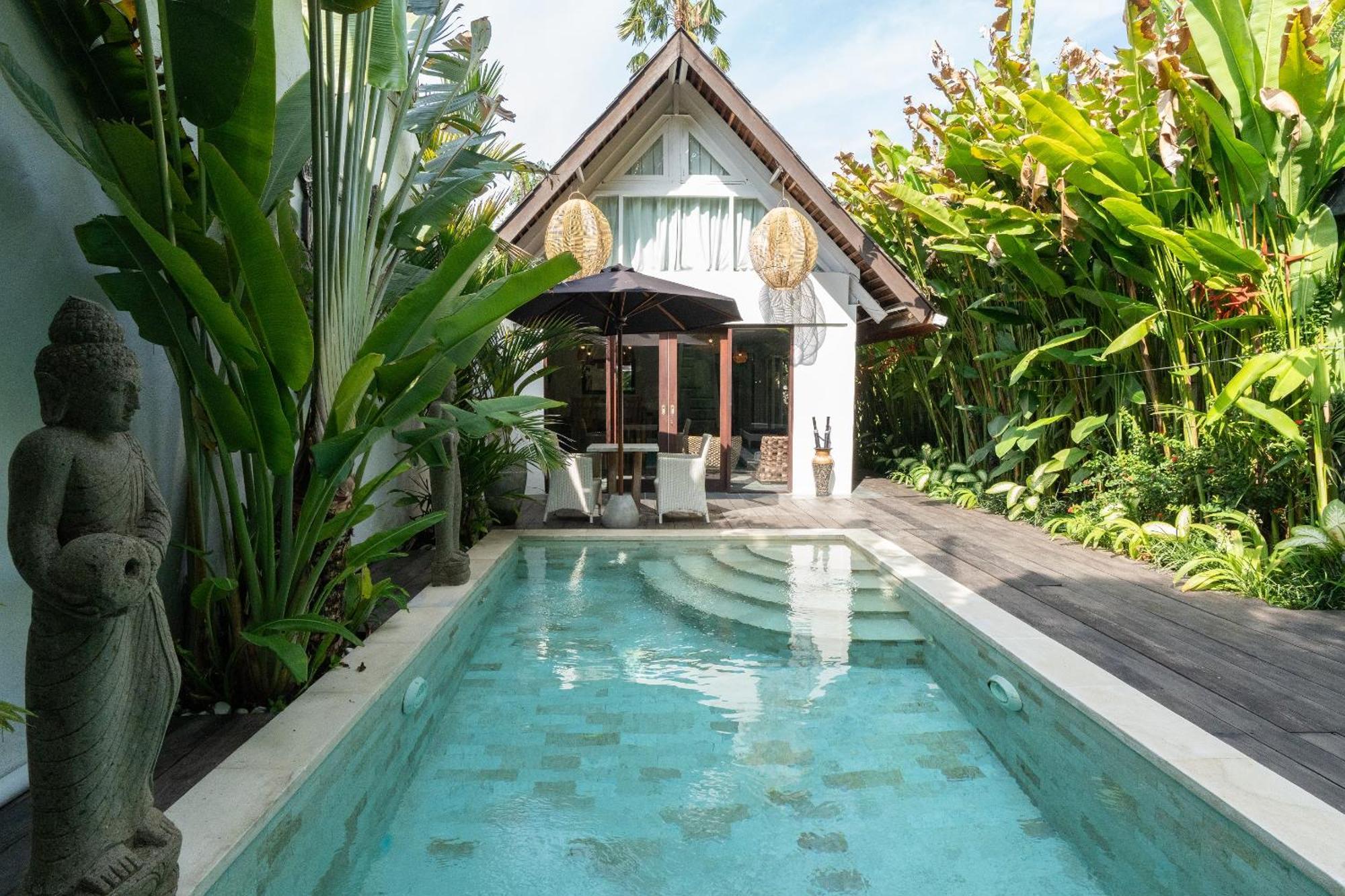 Hotel The Gardens Seminyak Exterior foto