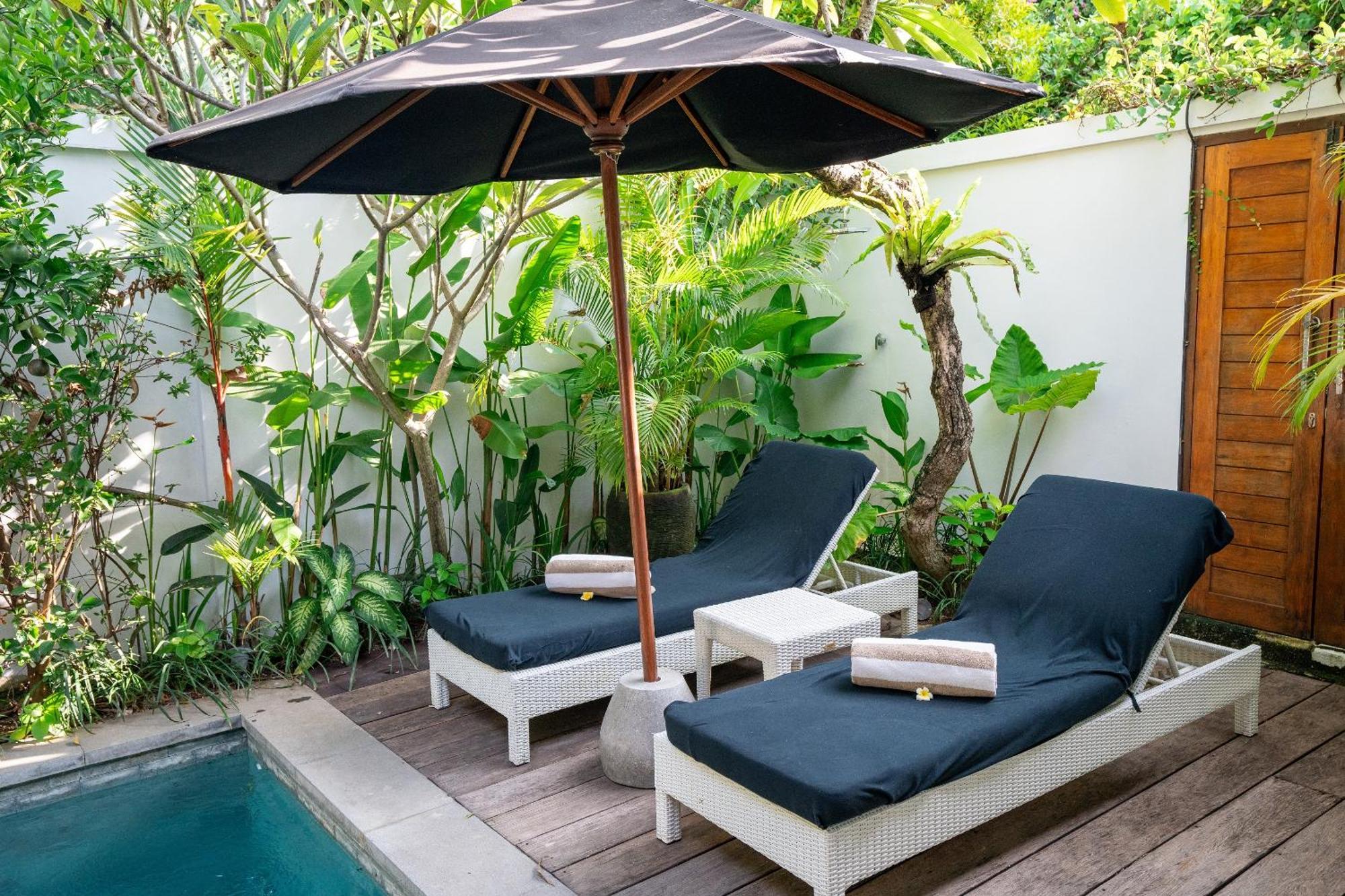Hotel The Gardens Seminyak Exterior foto